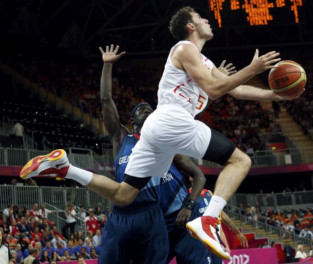  REUTERS