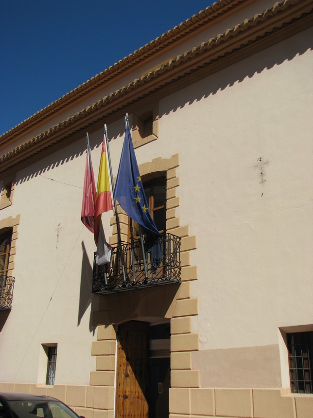 Resultado de imagen de casa consistorial caudete
