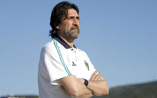 Guillermo Alcázar en su anterior etapa como técnico del Piedrabuena./ PABLO LORENTE