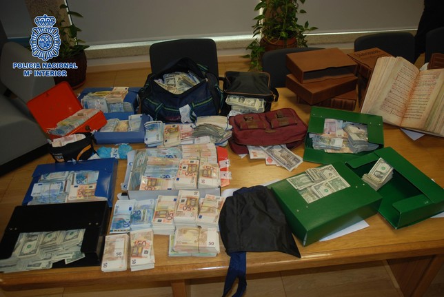 Dinero intervenido al ladrón del Códice Europa Press