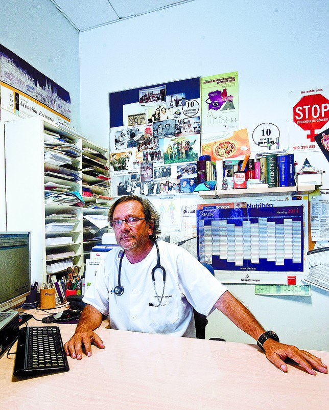 Pablo Pérez Luengo es el coordinador del Centro de Salud de San Agustín. DB/Alberto Rodrigo
