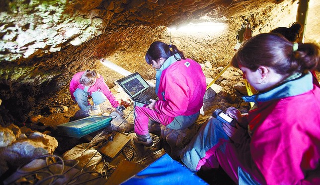 Poco a poco se van conociendo más datos sobre los usos que tuvo esta cueva.  Miguel Ángel Valdivielso