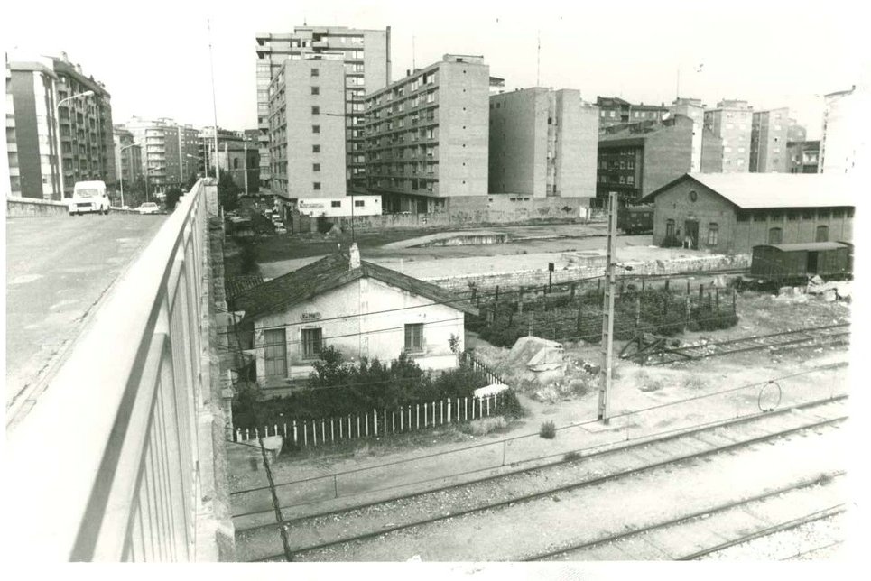 De las pocas cosas que han cambiado en la traza ferroviaria de Palencia, la desaparición de los vagones y vías de la Estación de Pequeña Archivo DP