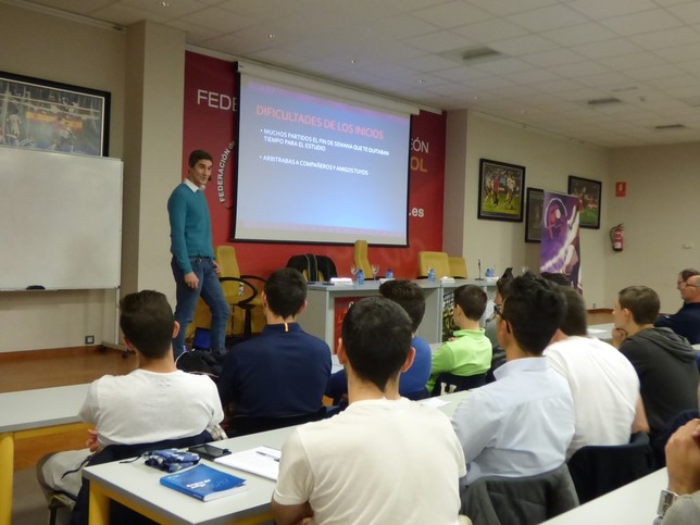 día charla mamada en Valladolid día charla mamada en Valladolid