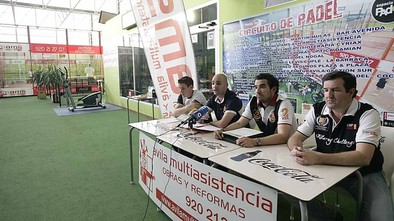 Ocho torneos y un máster, en el Circuito Espacio Pádel - Coca Cola