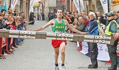 Antonio Núñez logra el triunfo en el XXVIII Medio Maratón del Cerrato