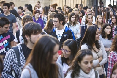 Los jóvenes no «perciben» la crisis y apuestan por España