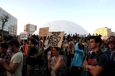 De la Riva advierte a los 'indignados' de que 