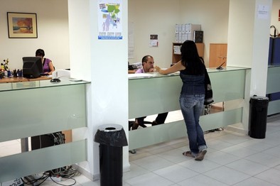 Hacienda prevé 3,4 millones más por impuestos y tasas y excluye el canon de Aquagest