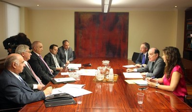 Villanueva confía en que Industria y minería pacten una financiación alternativa