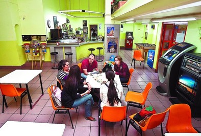 Mantener los 16 centros municipales cuesta al año unos 300.000 euros