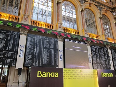Bankia deja atrás 10 días de sangría tras rebotar sus acciones un 23,5% en Bolsa