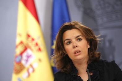 El Gobierno eleva cuatro décimas el déficit por la desviación autonómica