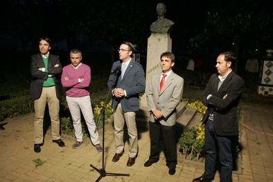 Brindis a la Historia