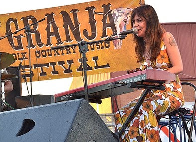 Diez horas de rock, folk y country