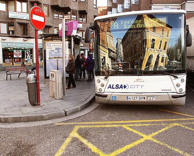 El Ayuntamiento estima en 2,16 millones el contrato del autobús