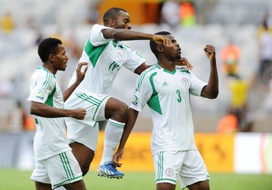 Nigeria abusa de Tahití