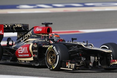 Raikkonen se cuela en el resurgir de los Red Bull