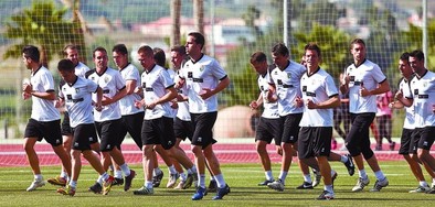 La mitad del ascenso en juego
