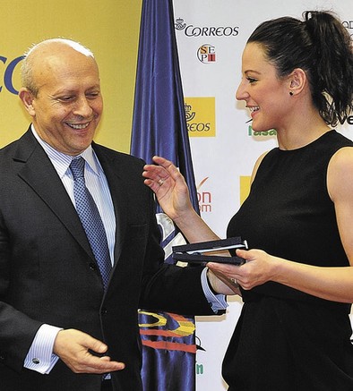 Otra Medalla para Macarena