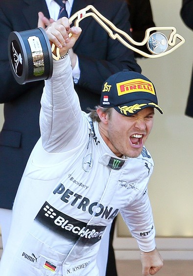 Nico Rosberg vence en el caos de Mónaco