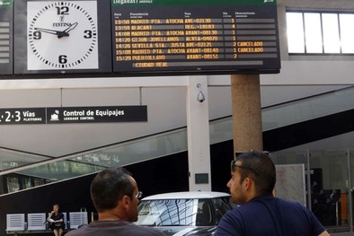 Renfe habla de ausencia de incidencias y normalidad en el primer día de huelga