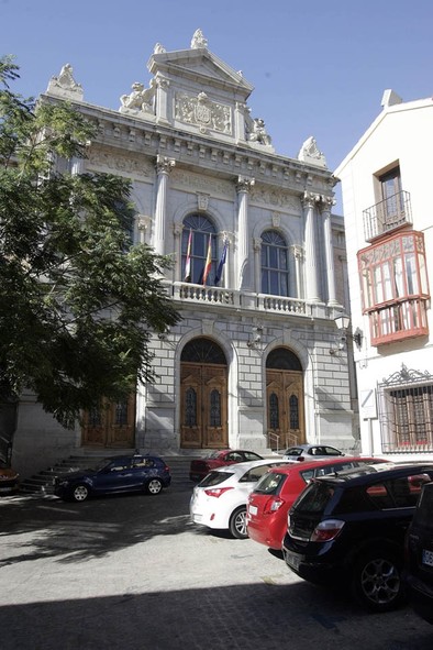 El reglamento de honores provincial recoge hasta cuatro distinciones