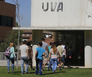 Uno de cada de tres nuevos estudiantes de la UVa elige Medicina o Periodismo