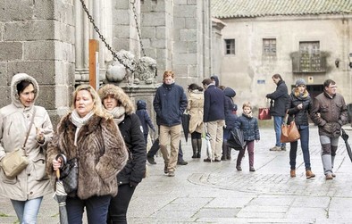 La Junta confirma un repunte del 4% en el sector turístico en Ávila en 2014