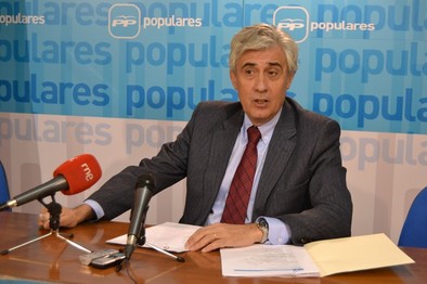 Tomás Burgos cree que la labor de Cospedal genera más empleo