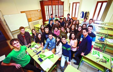 900 alumnos han cursado Bachillerato Internacional en el Mendoza desde 1985