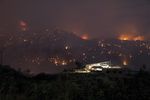 Incendio en la Sierra de San Vicente. Llamas de madrugada en Hinojosa de San Vicentes