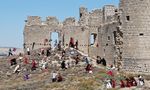 Los vecinos de Hornillos de Cerrato se defienden del ataque de otros pueblos de Palencia que buscan conquistar el titulo de mejor pueblo de la provincia, ¿Lo conseguirán?