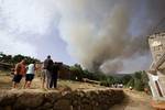 Incendio originado este sábado en Solana de Ávila.