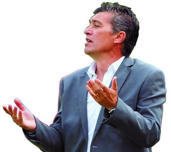 José 'Chino' Zapatera, entrenador de la Arandina C.F. Jluio Calvo