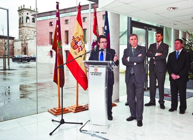 Un momento de la inauguración celebrada ayer.