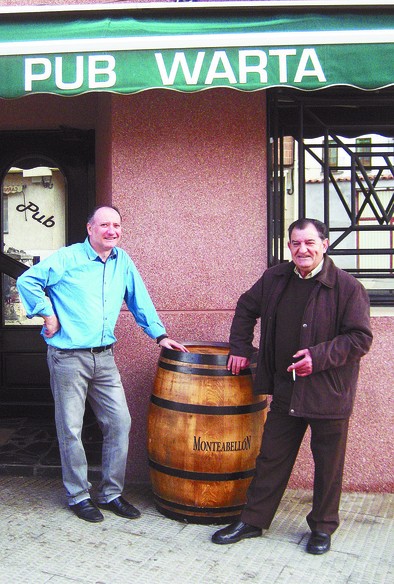 Carmelo y Filogonio, ambos Rica de apellido y ricos de generosidad, saben lo que es dar y recibir mucho dinero.