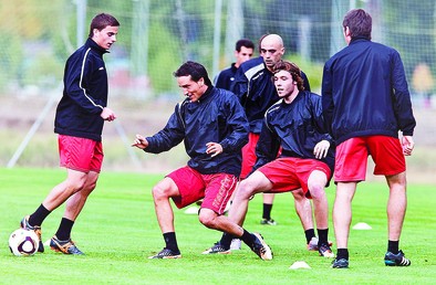 El equipo entrenó ayer y luego partió para tierras segovianas, donde hoy jugará ante la Gimnástica.