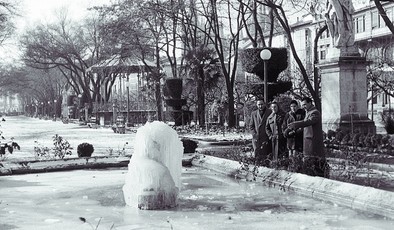1956. Paseo del Espolón. FEDE