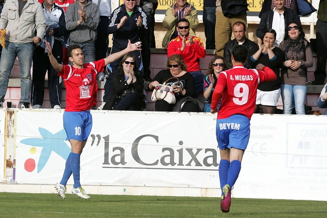 La Roda celebra la permanencia