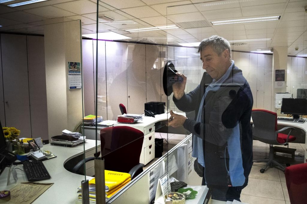 Termómetros y mamparas