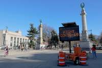 EEUU supera los 100.000 casos de Covid-19 y suma 1.581 muertos