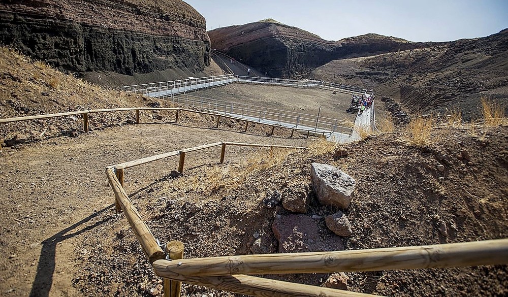 Piden que el nombre del geoparque incluya Campo de ...