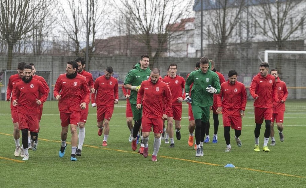 Un Burgos CF en plena construcción Noticias Diario de Burgos