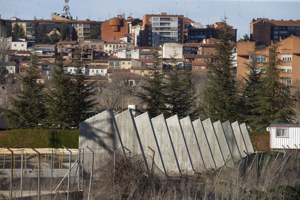 Tres empresas presentan ofertas para acabar la nueva piscina cubierta - Vimarsana News