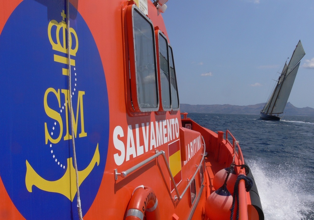 Salvamento rescata a 110 migrantes rumbo a Fuerteventura | Todas las noticias de Palencia - Vimarsana News