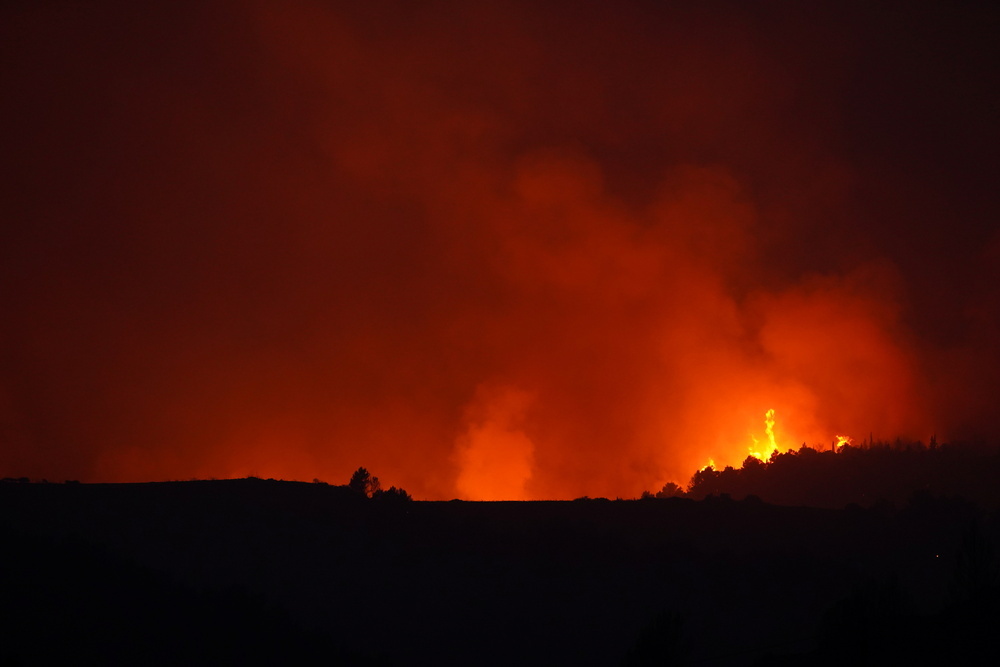Los incendios devoran el sur de Italia | Noticias Diario de Ávila - Vimarsana News