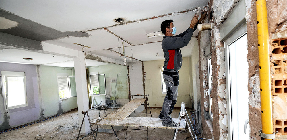 Obras contra reloj para preparar la vuelta al cole | Noticias Diario de Burgos - Vimarsana News