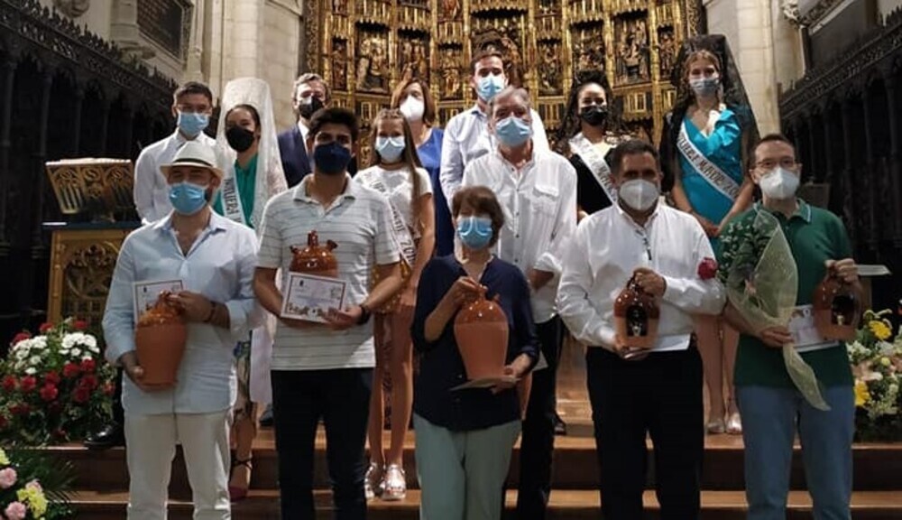 Andrés R. Blanco se lleva el Botijo de Oro en Dueñas | Todas las noticias de Palencia - Vimarsana News