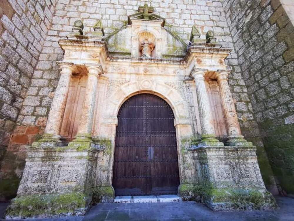 La Iglesia de El Salvador, premio de fotografía monumental - Vimarsana News
